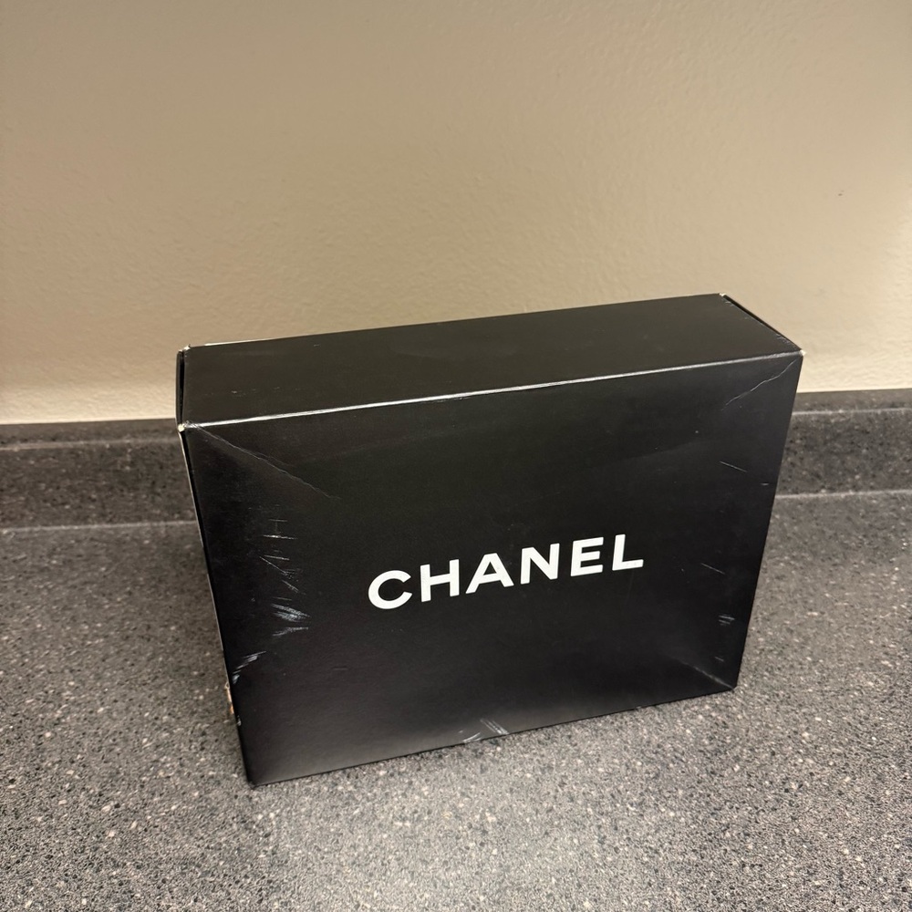 Chanel Black Box